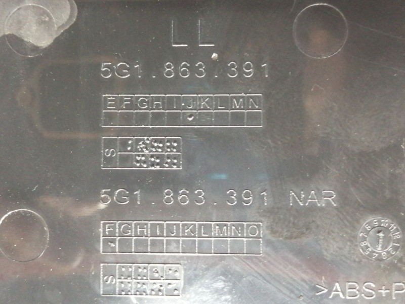 Recambio de cenicero para volkswagen golf vii lim. (bq1) advance referencia OEM IAM 5G1863391NAR 5G1863391 