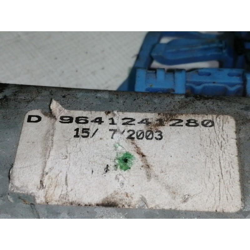 Recambio de elevalunas delantero derecho para citroën c2 sx referencia OEM IAM 36119604  