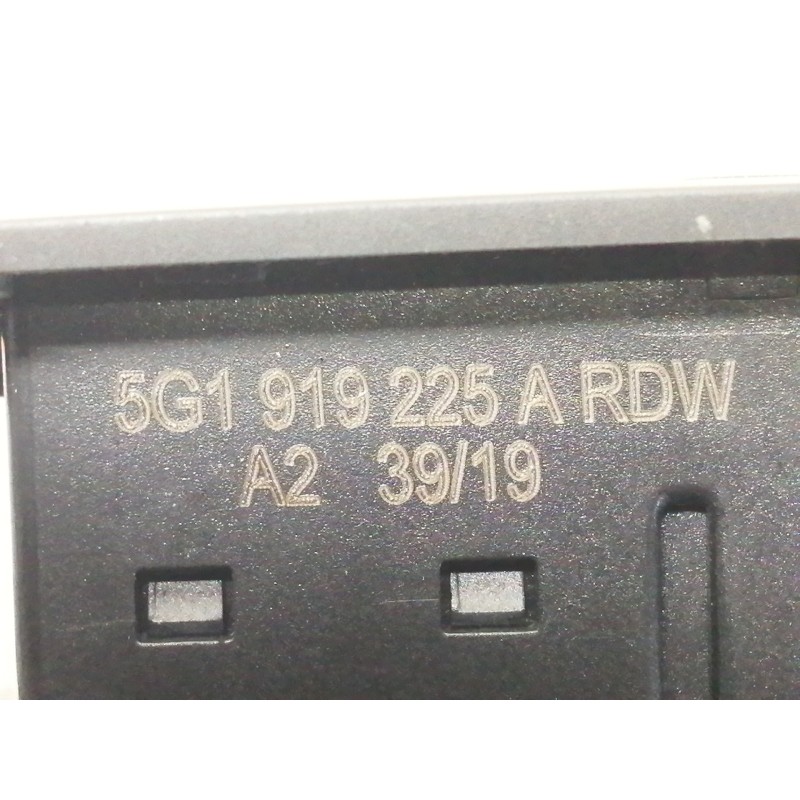 Recambio de warning para volkswagen golf vii lim. (bq1) advance referencia OEM IAM 5G1919225A 5G1919225ARDW 