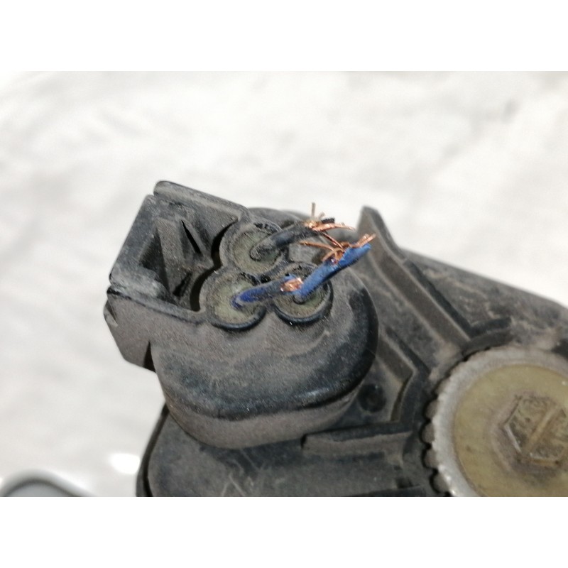 Recambio de faro izquierdo para hyundai accent (lc) 1.3 cat referencia OEM IAM   