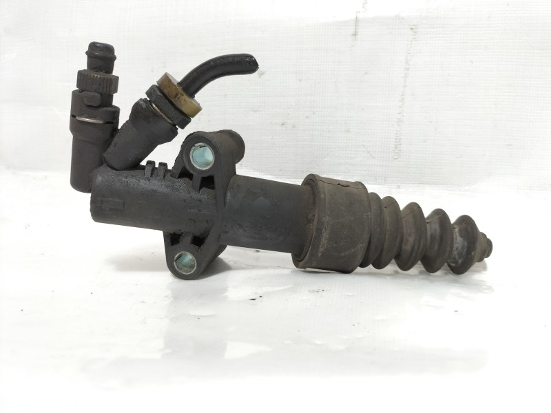 Recambio de bombin embrague para peugeot 207 1.6 16v cat referencia OEM IAM   