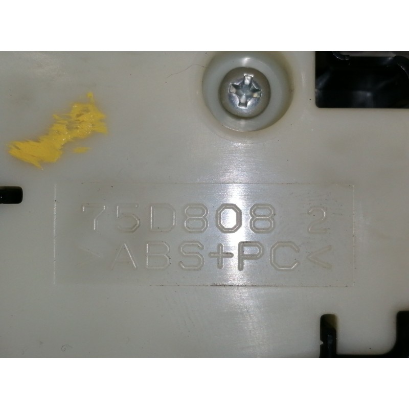 Recambio de mando multifuncion para toyota prius (nhw30) advance referencia OEM IAM 75D8082  