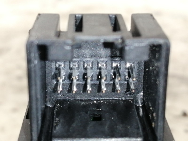 Recambio de interruptor para volkswagen golf vii lim. (bq1) advance referencia OEM IAM 5G0927225D  