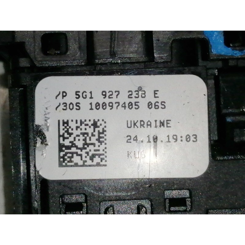 Recambio de mando multifuncion para volkswagen golf vii lim. (bq1) advance referencia OEM IAM 5G1927238E  