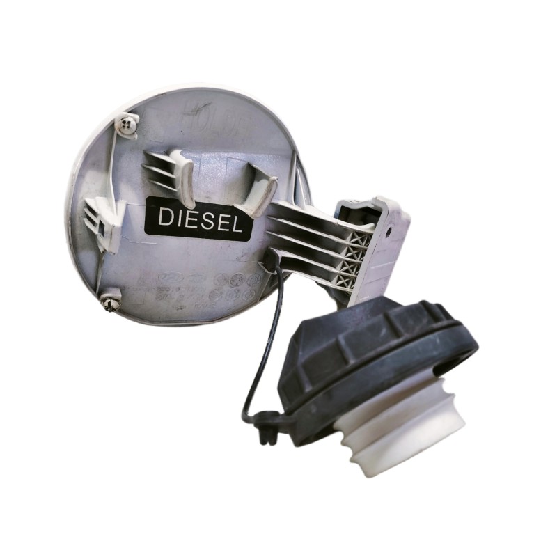 Recambio de tapa exterior combustible para hyundai i20 comfort referencia OEM IAM 695101J000 PA6MF40 