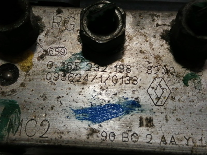 Recambio de abs para dacia sandero ambiance referencia OEM IAM 0265232198 8200756095 0265800584