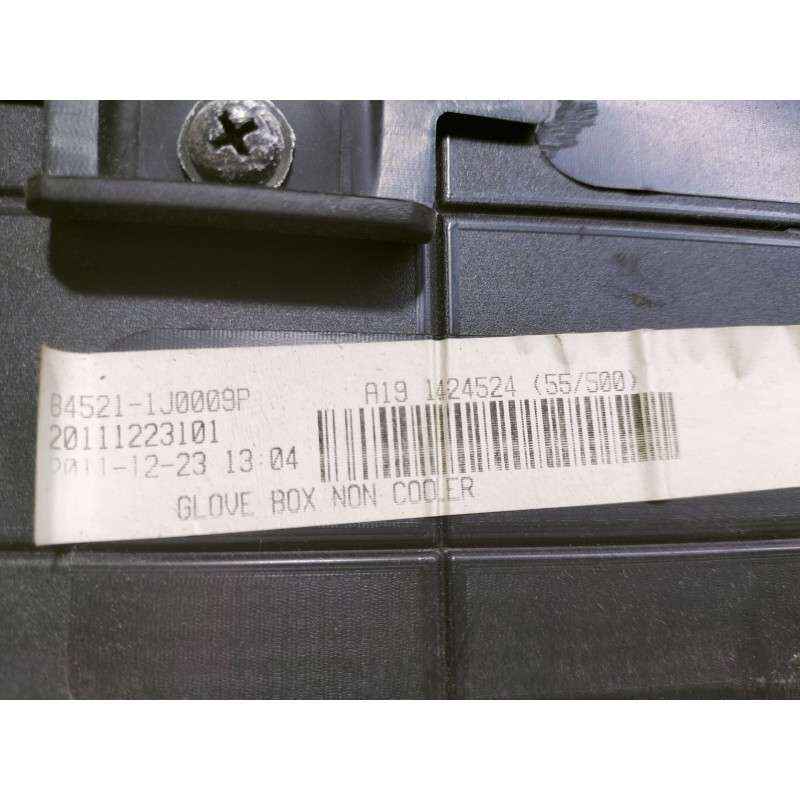 Recambio de guantera para hyundai i20 comfort referencia OEM IAM 845101J0009P A191424524 IJ0009P 20111223101 