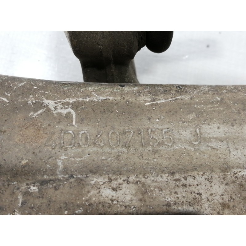 Recambio de brazo suspension inferior delantero izquierdo para volkswagen passat berlina (3b2) comfortline referencia OEM IAM 4D