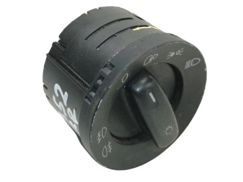 Recambio de mando luces para volkswagen golf v berlina (1k1) highline referencia OEM IAM 1K0941431A 748500260000 