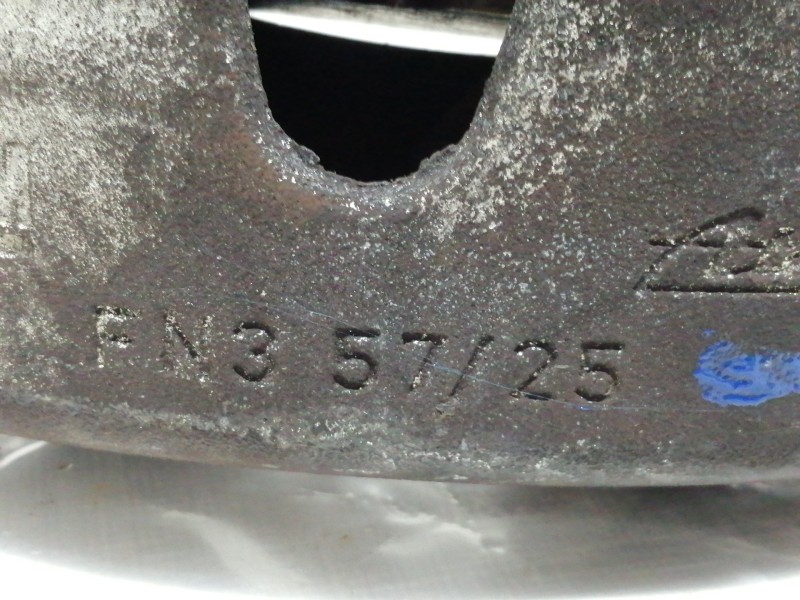 Recambio de pinza freno delantera derecha para opel meriva cosmo referencia OEM IAM FN35725  