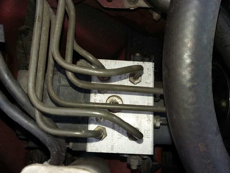 Recambio de abs para mitsubishi carisma berlina 4 (da0) 1900 gl referencia OEM IAM 0273004225  