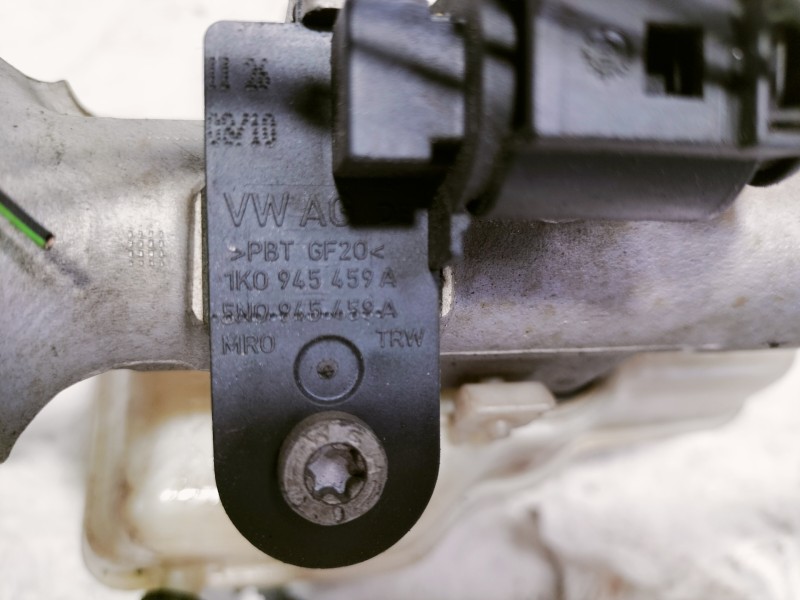 Recambio de bomba freno para seat ibiza (6j5) emoción referencia OEM IAM 1K0945459A 5N0945459A 5669 S2440 