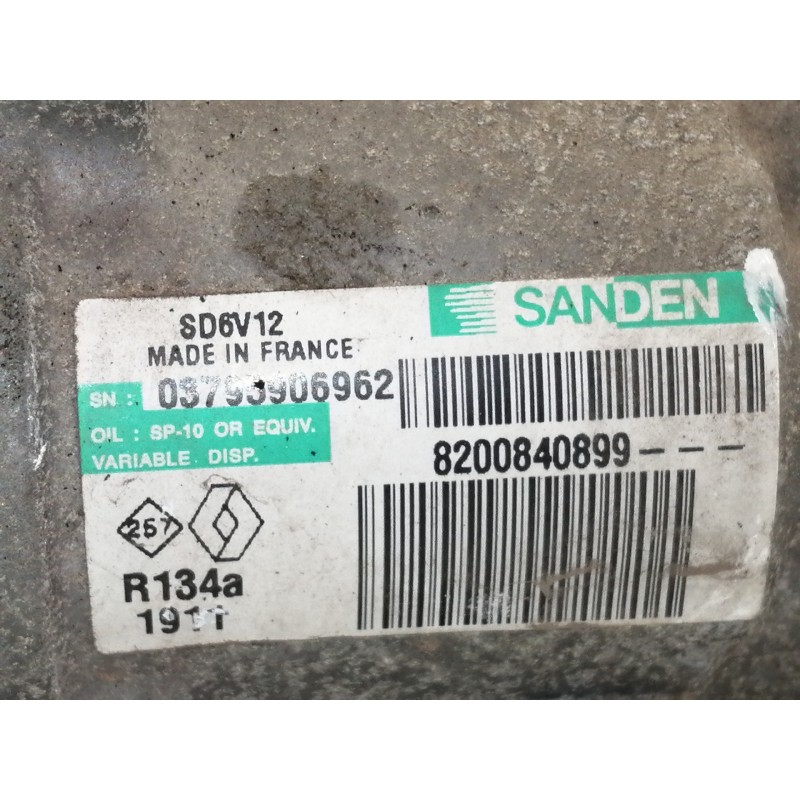 Recambio de compresor aire acondicionado para dacia sandero ambiance referencia OEM IAM 8200840899  
