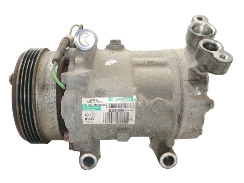 Recambio de compresor aire acondicionado para dacia sandero ambiance referencia OEM IAM 8200840899  