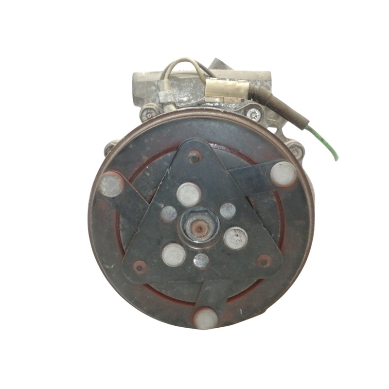 Recambio de compresor aire acondicionado para dacia sandero ambiance referencia OEM IAM 8200840899  