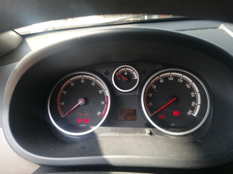 Recambio de cuadro instrumentos para opel corsa d cosmo referencia OEM IAM P0013264267 1563673A NS7755158