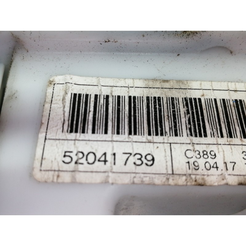 Recambio de cerradura puerta delantera izquierda para fiat 500 cabrio (150) lounge referencia OEM IAM 52041739  