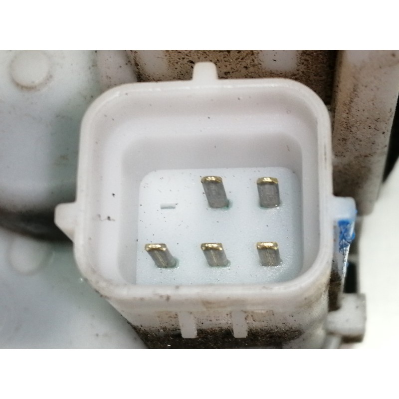 Recambio de cerradura puerta delantera izquierda para fiat 500 cabrio (150) lounge referencia OEM IAM 52041739  