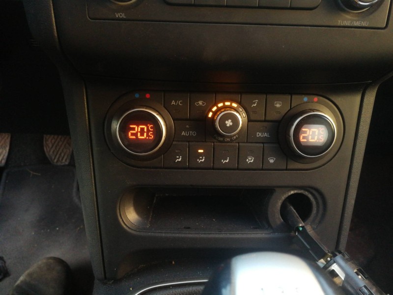 Recambio de mando calefaccion / aire acondicionado para nissan qashqai (j10) visia referencia OEM IAM 27500BB46A  