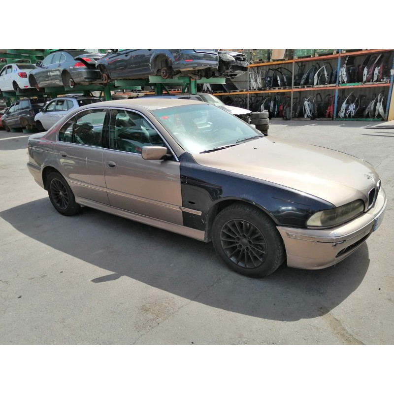 bmw 5 (e39) del año 2003
