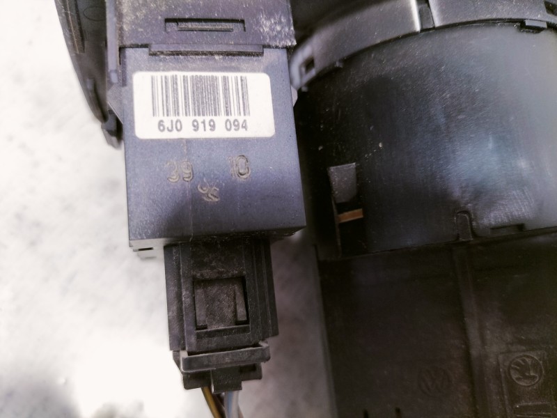 Recambio de mando luces para seat ibiza (6j5) emoción referencia OEM IAM 6J0919094 6J1200E 6J1342 