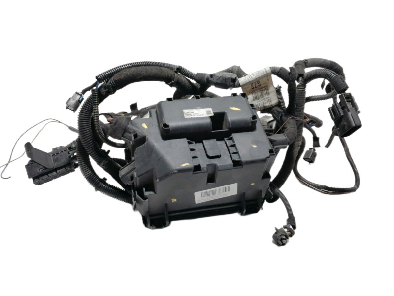 Recambio de caja reles / fusibles para opel corsa d innovation referencia OEM IAM 13246936 13292736 62PEBD 