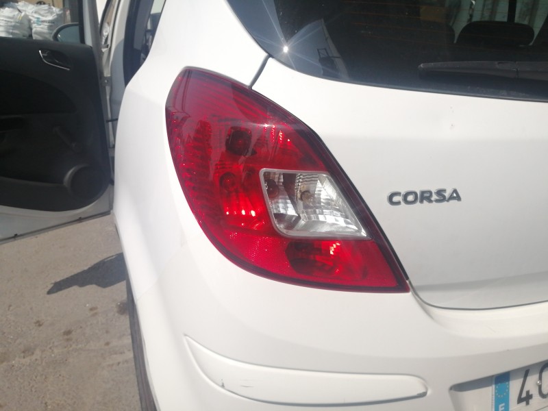 Recambio de piloto trasero izquierdo para opel corsa d cosmo referencia OEM IAM   