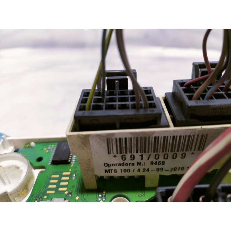 Recambio de mando calefaccion / aire acondicionado para seat ibiza (6j5) emoción referencia OEM IAM 6J0820045A 90151 T0111002 S0