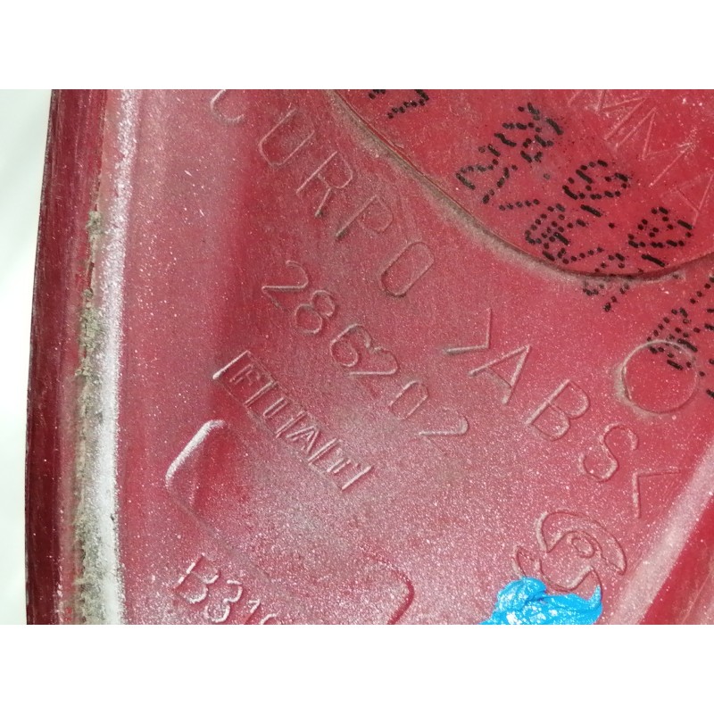 Recambio de piloto trasero derecho para fiat punto berlina (188) 1.2 8v referencia OEM IAM 46794077 286202 