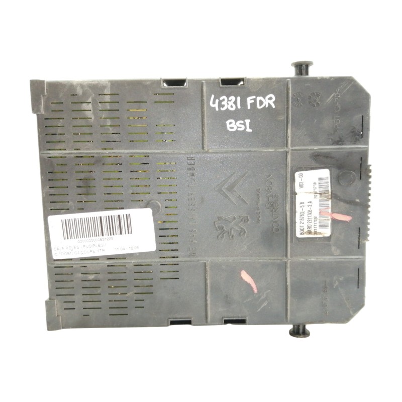Recambio de caja reles / fusibles para citroën c4 coupe vtr referencia OEM IAM 96610940480  