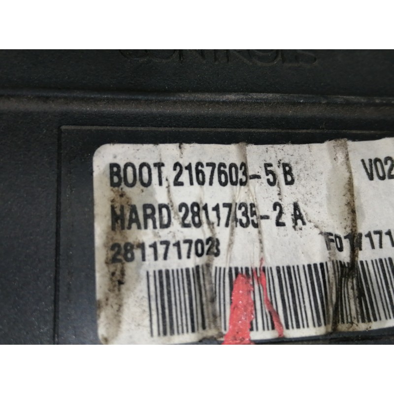 Recambio de caja reles / fusibles para citroën c4 coupe vtr referencia OEM IAM 96610940480  