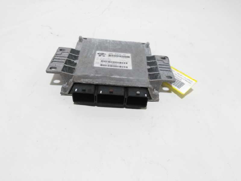 Recambio de centralita motor uce para citroën c3 1.1 sx plus referencia OEM IAM 9648568480  