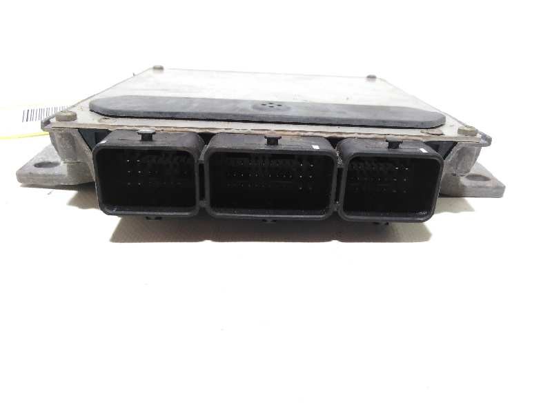 Recambio de centralita motor uce para citroën c3 1.1 sx plus referencia OEM IAM 9648568480  