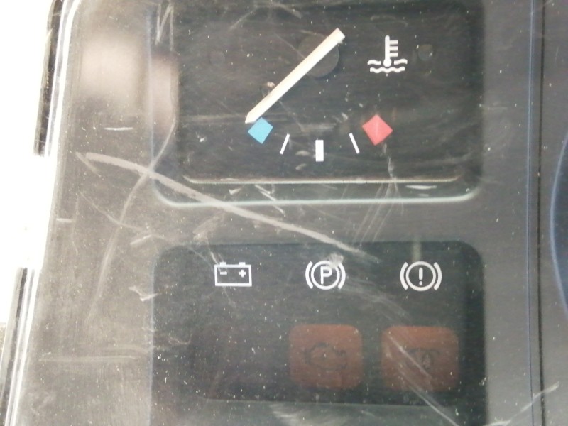 Recambio de cuadro instrumentos para opel corsa a cup referencia OEM IAM 25064168  