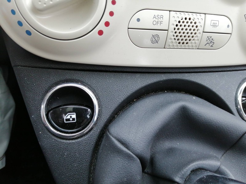 Recambio de mando elevalunas delantero izquierdo para fiat 500 cabrio (150) lounge referencia OEM IAM 07356294040  