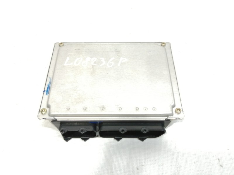 Recambio de centralita motor uce para volkswagen passat berlina (3b2) comfortline referencia OEM IAM 8D0907558E 8D0907558E 