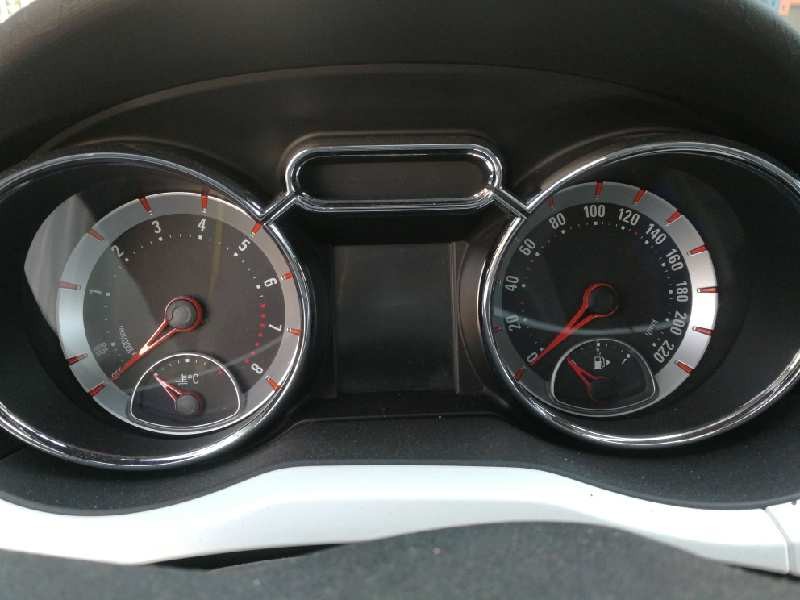 Recambio de cuadro instrumentos para opel adam glam ecoflex referencia OEM IAM 13433295  