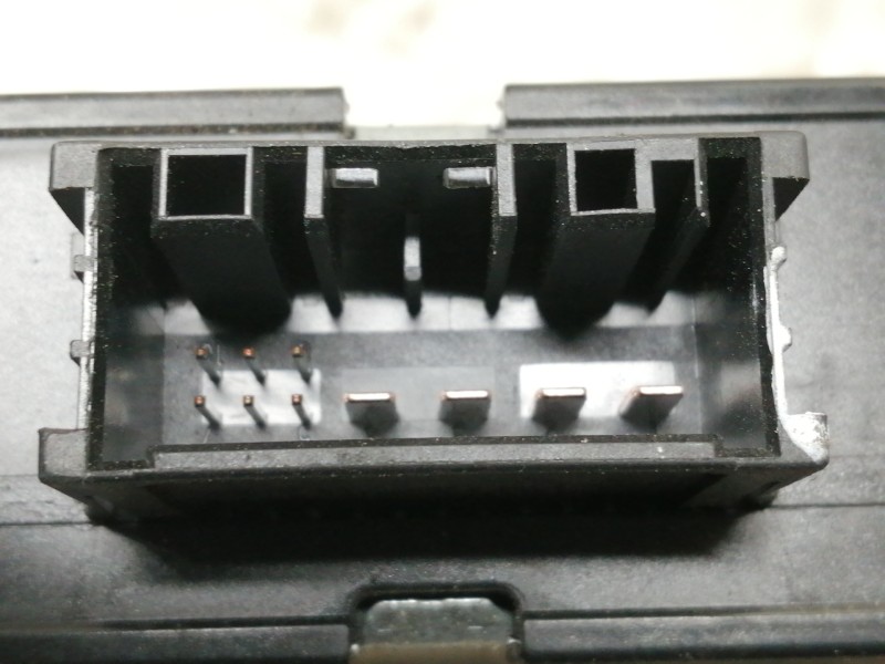 Recambio de modulo electronico para bmw x1 (e84) xdrive 18d referencia OEM IAM 8ES00947921 6142925320801 0195580759