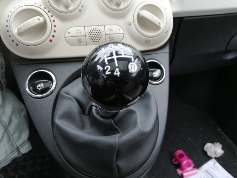 Recambio de pomo palanca cambio para fiat 500 cabrio (150) lounge referencia OEM IAM 50296145  