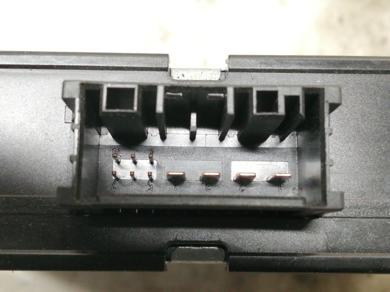 Recambio de modulo electronico para bmw x1 (e84) xdrive 18d referencia OEM IAM 8ES00947921 6142925320801 0195580693