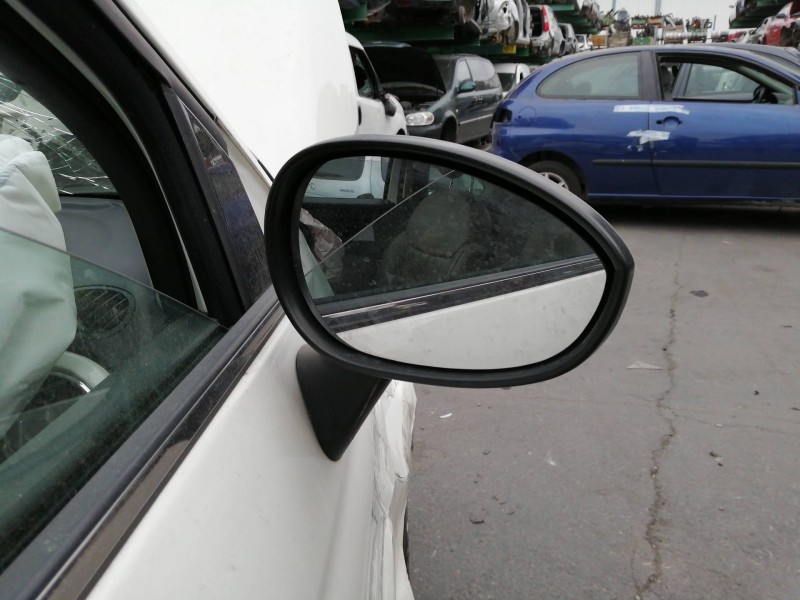 Recambio de retrovisor derecho para fiat 500 cabrio (150) lounge referencia OEM IAM 021047  