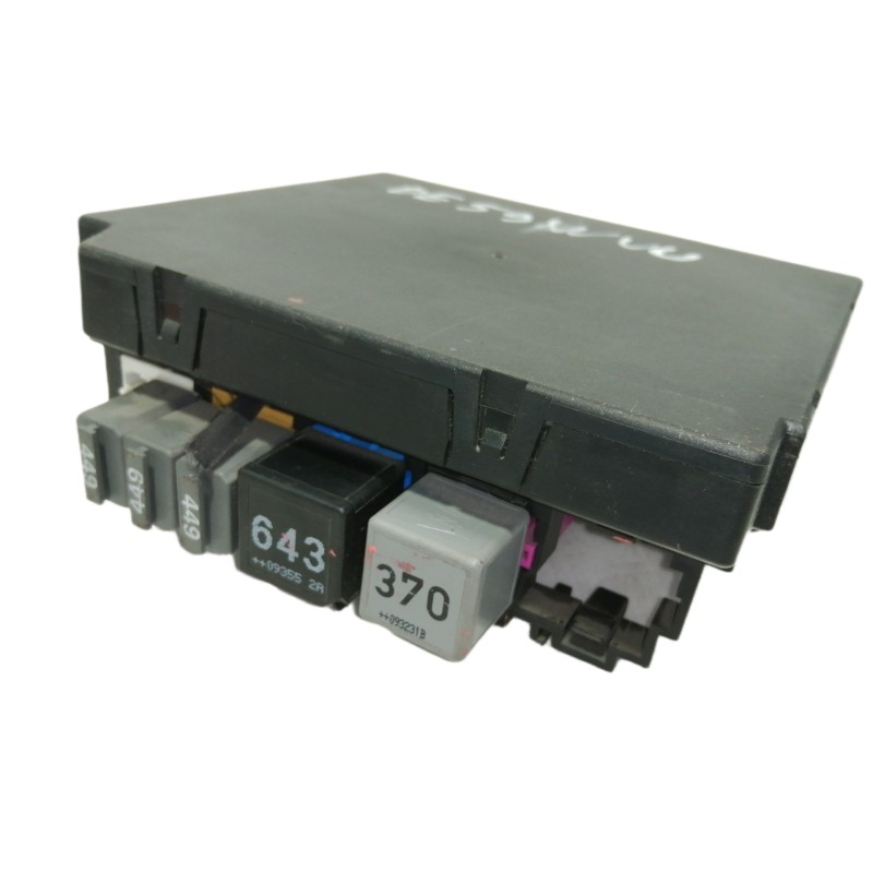 Recambio de caja reles / fusibles para volkswagen golf vi (5k1) advance referencia OEM IAM 1K0937084B 5DK00965005 