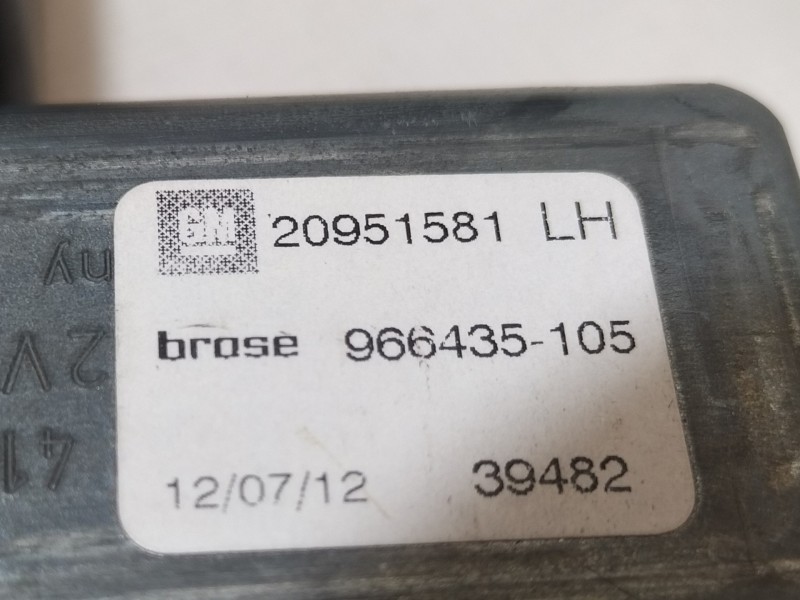Recambio de elevalunas delantero izquierdo para opel adam glam ecoflex referencia OEM IAM 20951581  