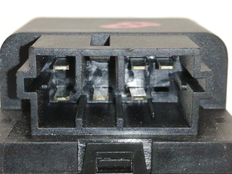 Recambio de mando elevalunas delantero derecho para peugeot 206 berlina referencia OEM IAM   