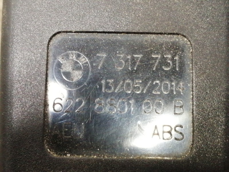 Recambio de enganche cinturon trasero derecho para bmw x1 (e84) xdrive 18d referencia OEM IAM 7317731 622880100B 
