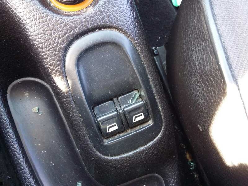 Recambio de mando elevalunas delantero derecho para peugeot 206 berlina referencia OEM IAM   