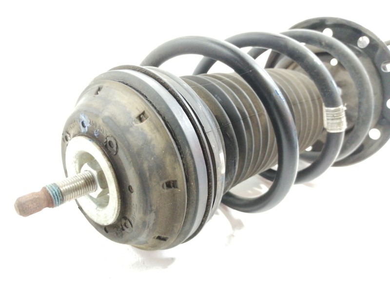 Recambio de amortiguador delantero derecho para opel adam glam ecoflex referencia OEM IAM 13408698  