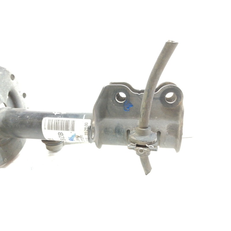 Recambio de amortiguador delantero izquierdo para opel adam glam ecoflex referencia OEM IAM 22277291  