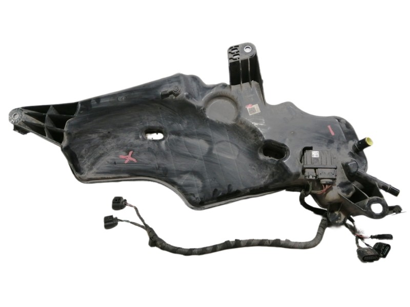 Recambio de deposito combustible para volkswagen golf vii lim. (bq1) advance referencia OEM IAM 5Q0131877R 5WA131877 341547068 1