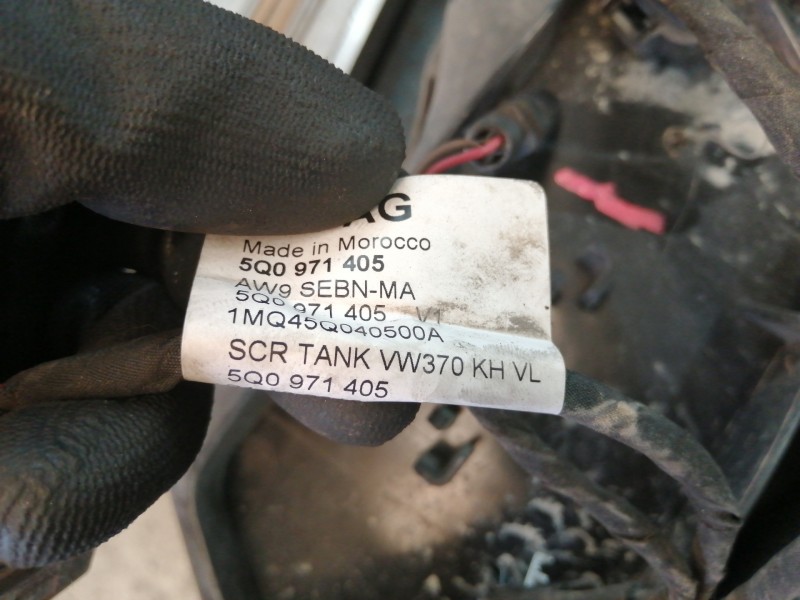 Recambio de deposito combustible para volkswagen golf vii lim. (bq1) advance referencia OEM IAM 5Q0131877R 5WA131877 341547068 1